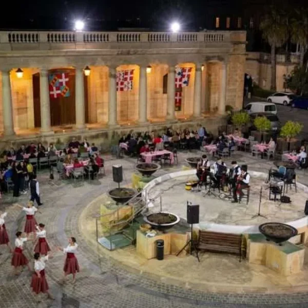 Il-Pjazza, Montekristo