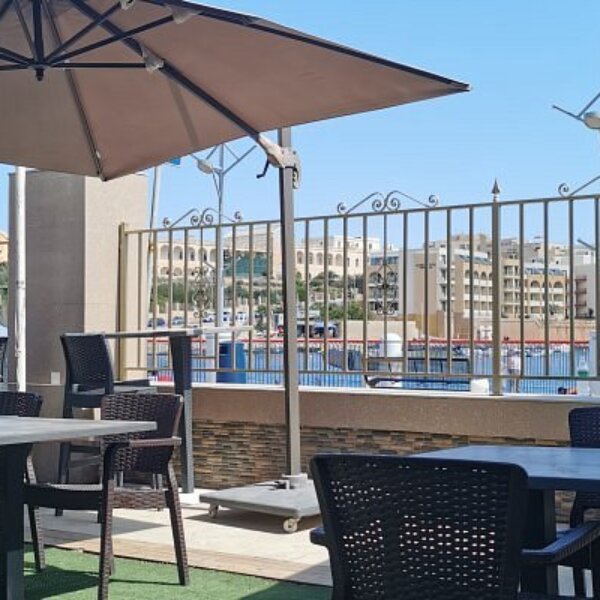 Open Waters Restaurant, Beach Garden Hotel
