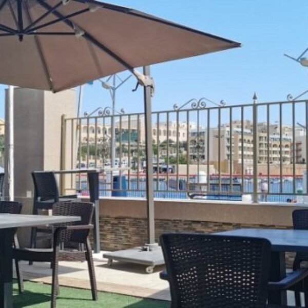 Open Waters Restaurant, Beach Garden Hotel