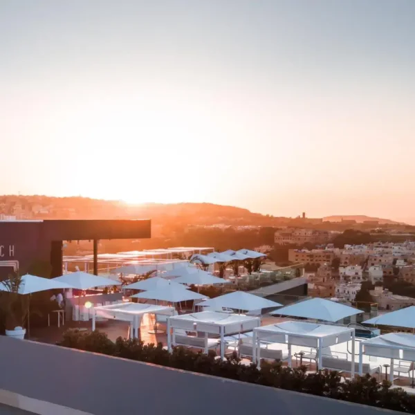 Skybeach, Intercontinental