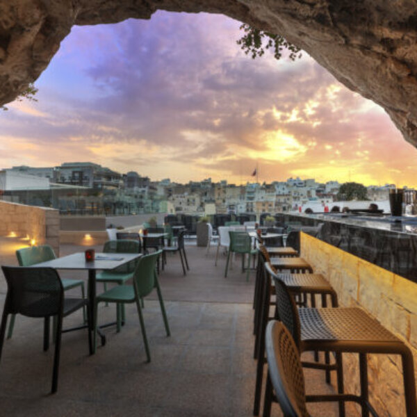 Panoramic Terrace & Cave Bar, Pergola Hotel