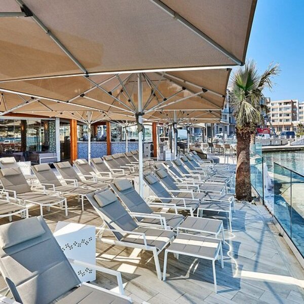 Blu Beach