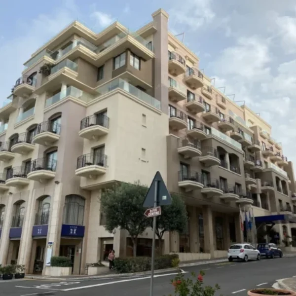 Maritim Antonine Hotel & Spa