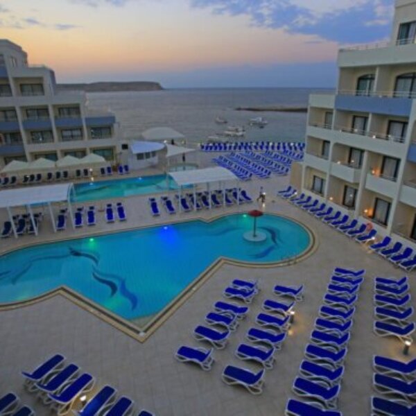 Riviera Resort & Spa