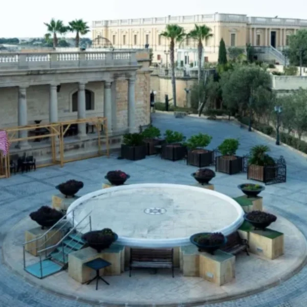 Il-Pjazza, Montekristo